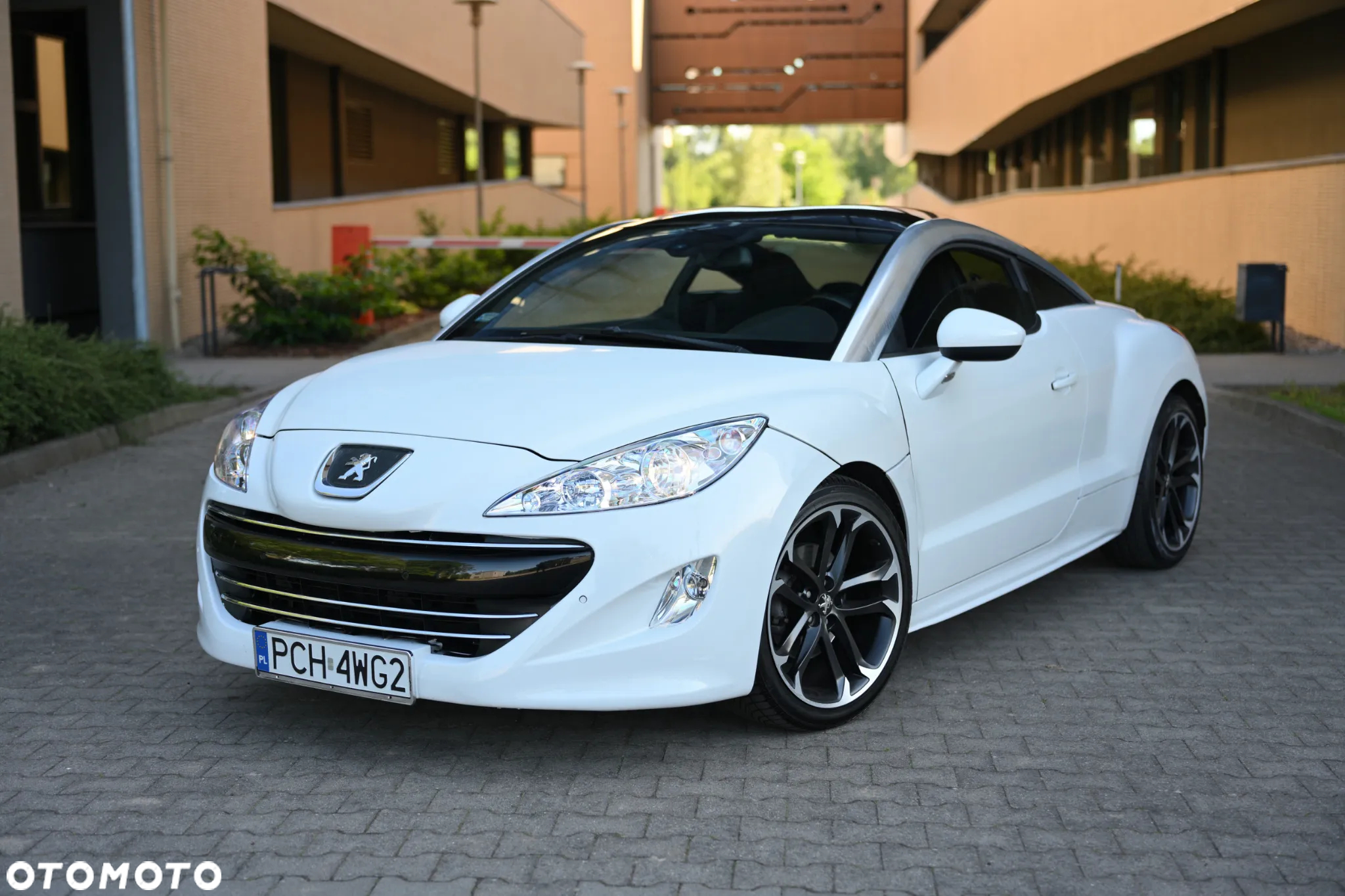 Peugeot RCZ 1.6 THP - 19