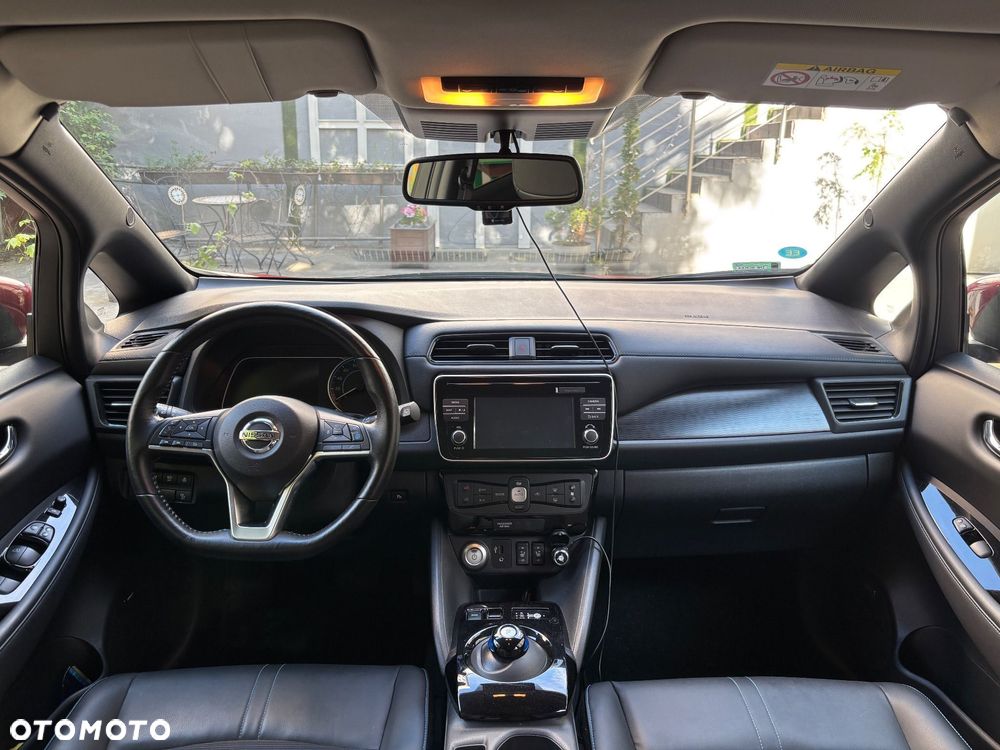 Nissan Leaf 40kWh Tekna - 10