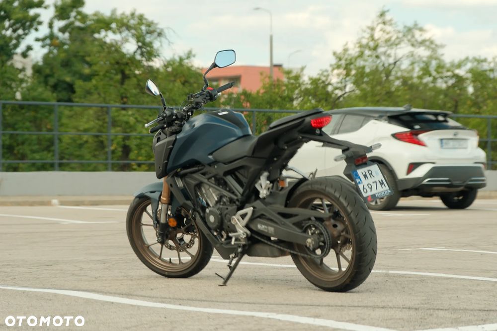 Honda CB - 2
