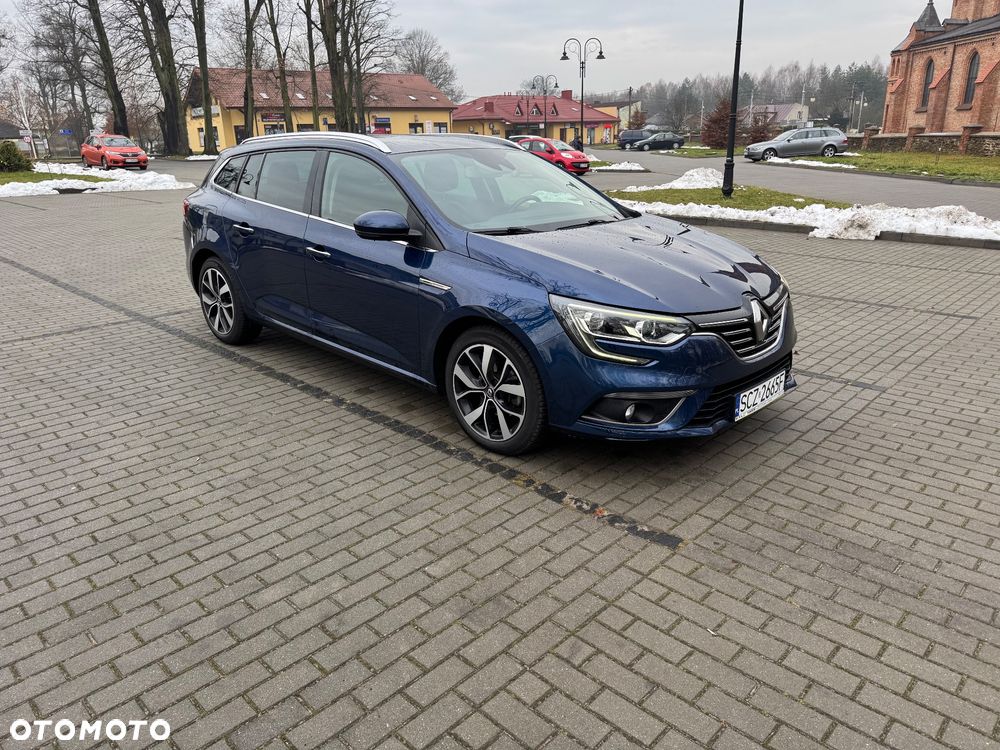 Renault Megane ENERGY TCe 140 EDC BOSE EDITION - 6