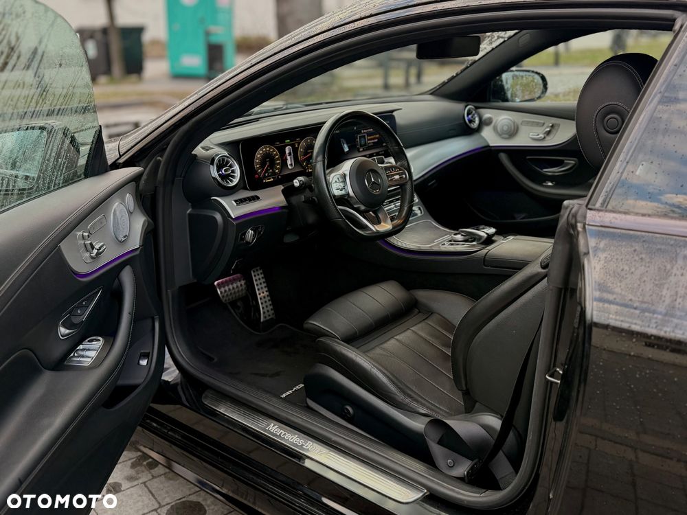 Mercedes-Benz Klasa E 200 9G-TRONIC - 17