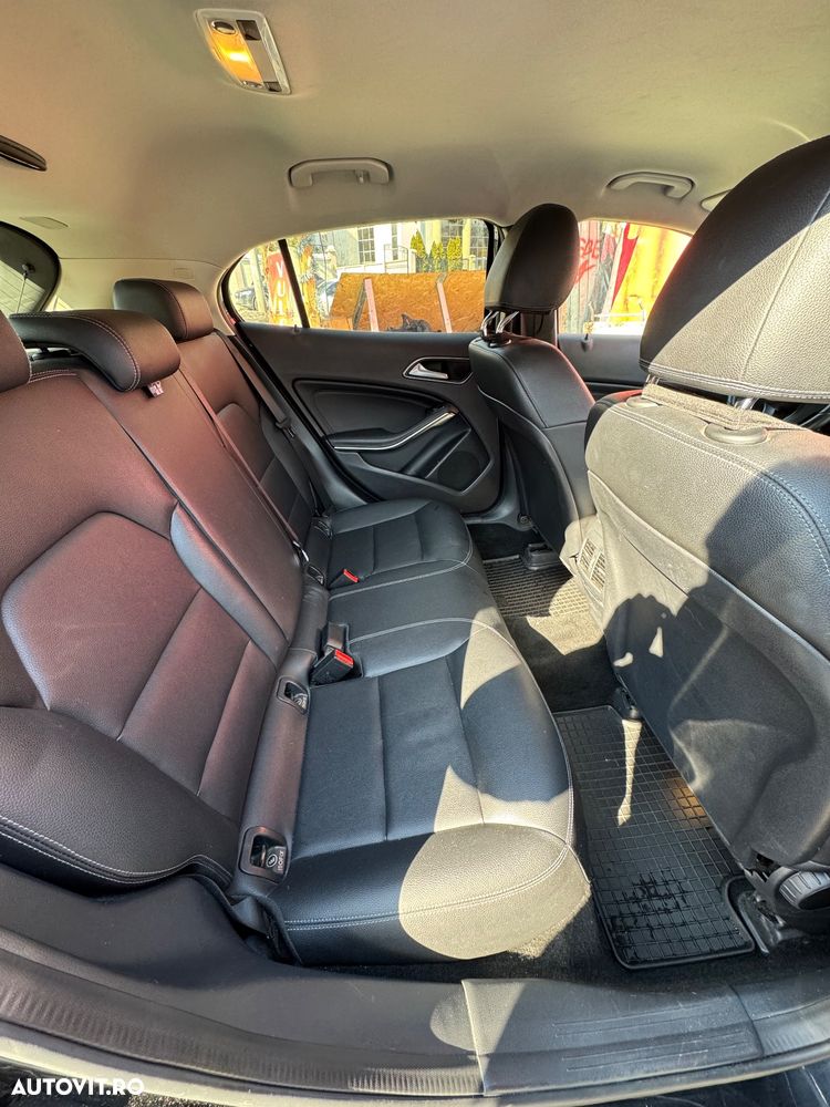 Mercedes-Benz GLA 220 d 4MATIC Aut. - 10