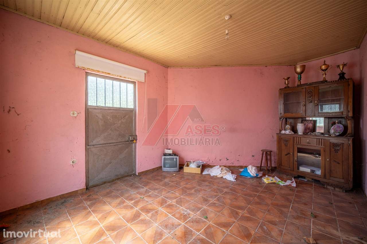DUAS MORADIAS E ANEXO EM REVELHE - FAFE! - Grande imagem: 5/25
