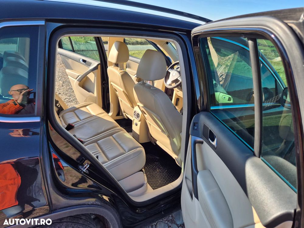 Volkswagen Tiguan 2.0 TDI DPF 4Motion Track & Field - 8