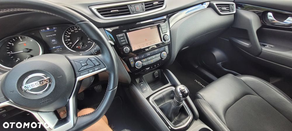 Nissan Qashqai 1.5 dCi N-WAY - 10