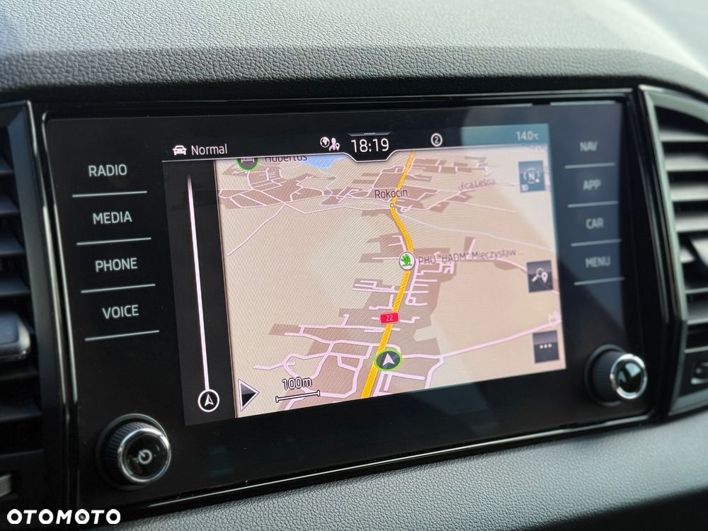 Skoda Karoq 2.0 TDI DSG Sportline - 30