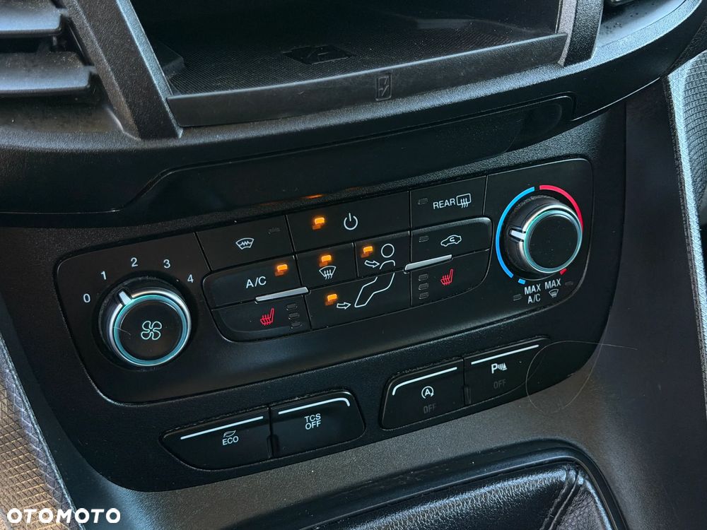 Ford TRANSIT CONNECT - 18