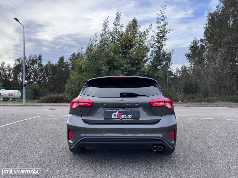 Ford Focus 1.0 EcoBoost MHEV ST-Line - 12