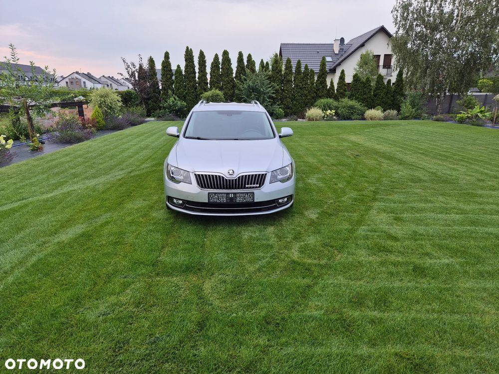 Skoda Superb 1.6 TDI Active Greenline - 2