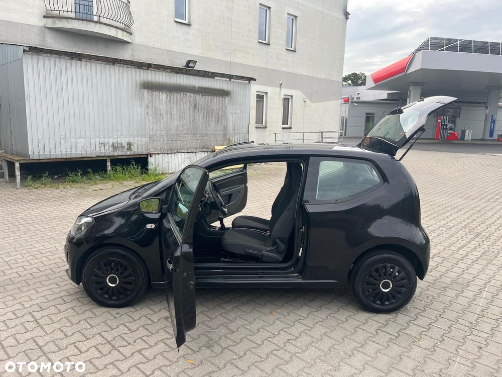 Volkswagen up! - 16