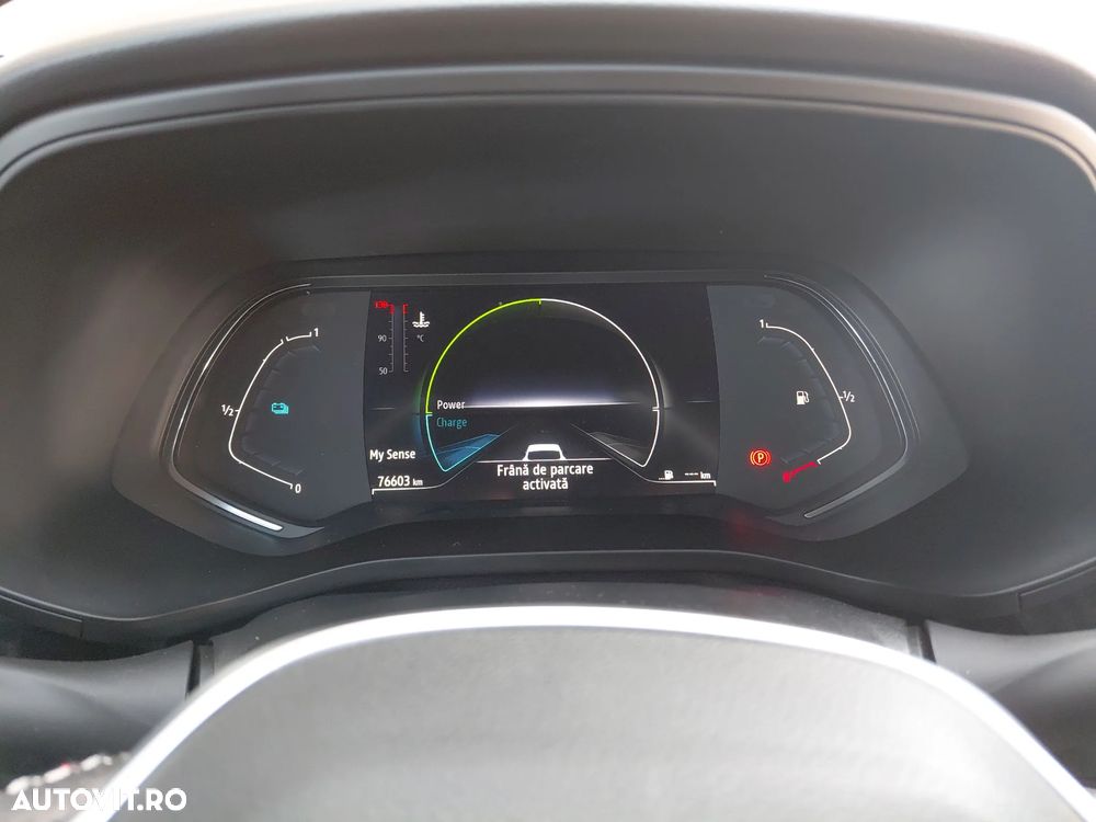 Renault Arkana E-TECH 145 R.S.LINE - 12