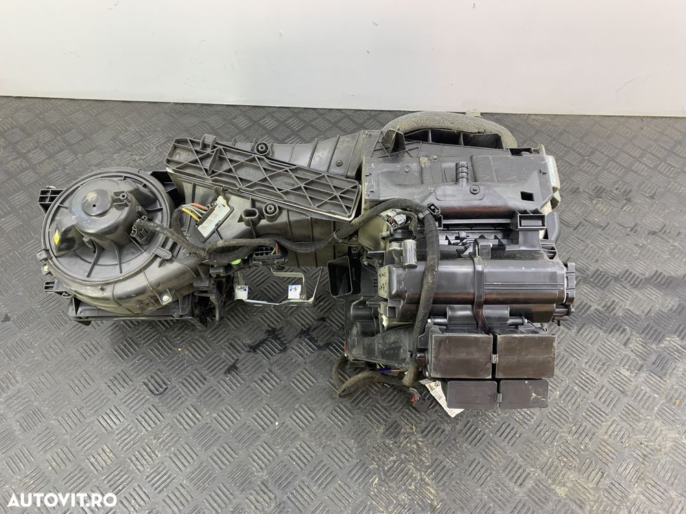 Dezmembrez Aeroterma bord de pe VW CADDY - 2