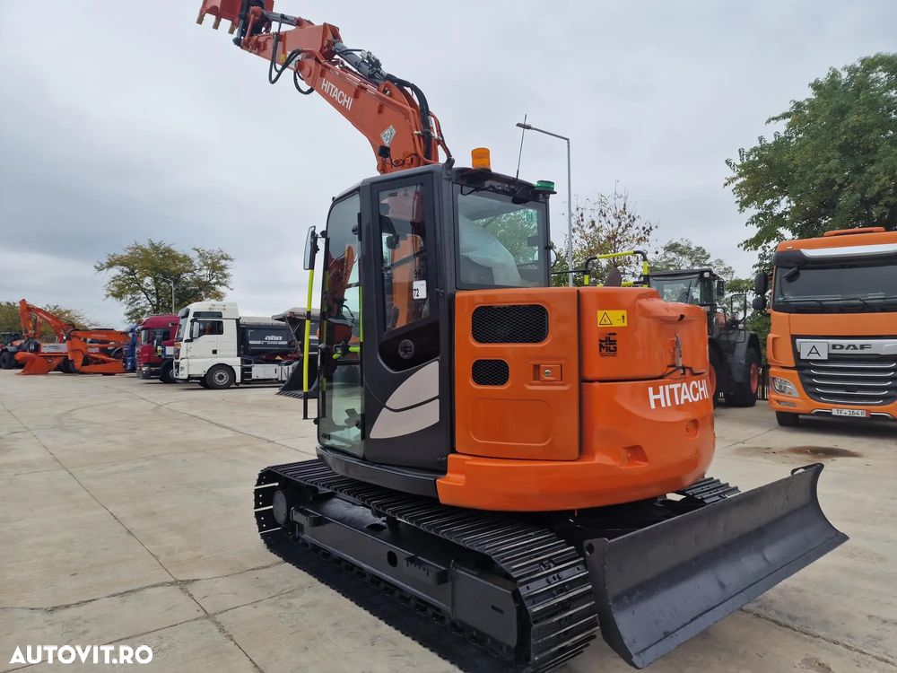 Hitachi ZX85-6, 2022, 2.582h, Masa Operationala 8,65t, CUPLA RAPIDA HIDRAULICA+3 CUPE NOI, SENILE NOI, Inst picon, camera spate, ad sapare 5m, ridica 4,5t, LAMA NIVELARE, Sistem antifurt, 58CP, Leasing 4 ani cu rata lunara 1300Eur/6500 lei,PROMOTIE 58.900eur - 40