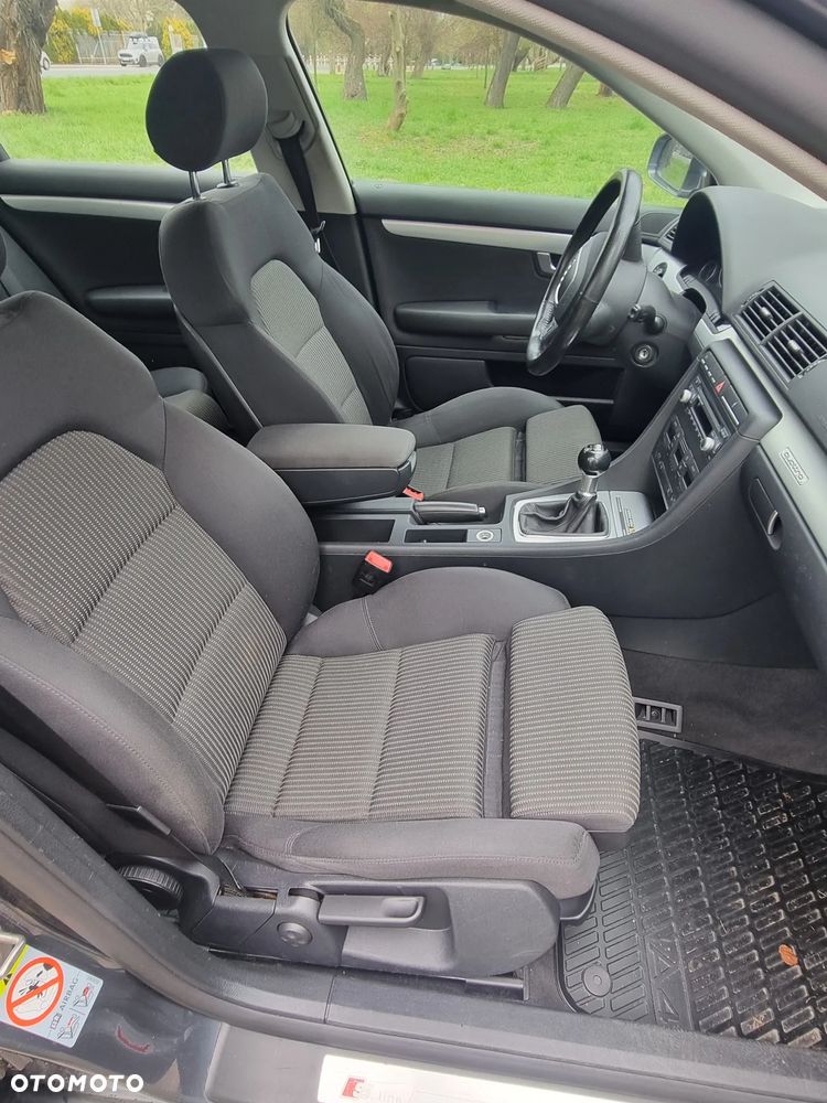 Audi A4 Avant 1.8 T quattro - 16