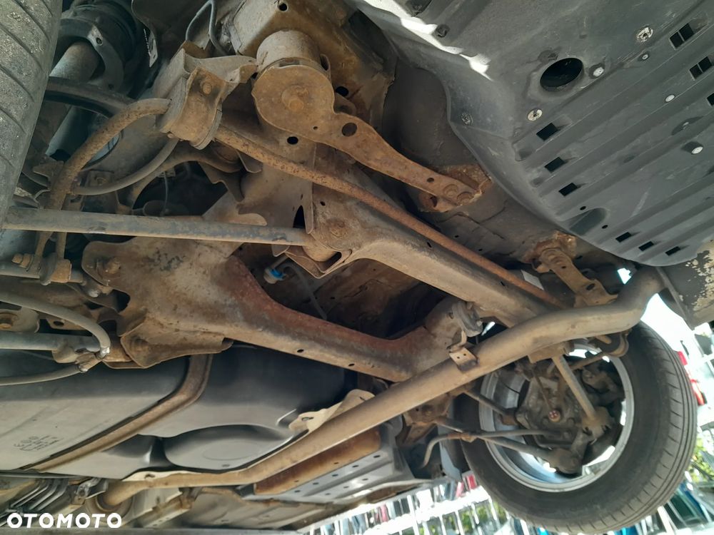 HONDA ACCORD VIII WÓZEK BELKA TYLNEGO ZAWIESZENIA KOMPLETNA KOMBI