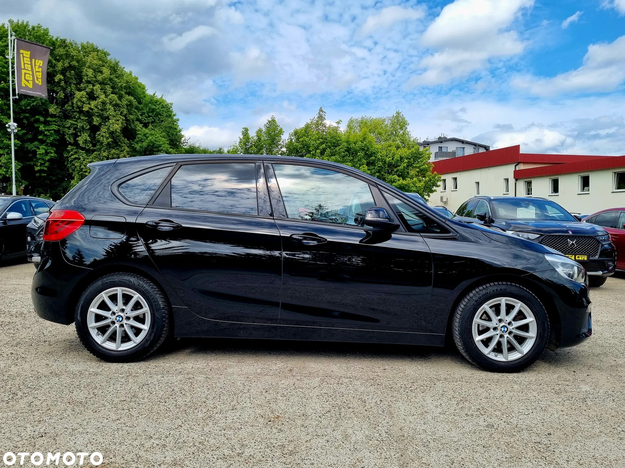 BMW Seria 2 220d Active Tourer - 4