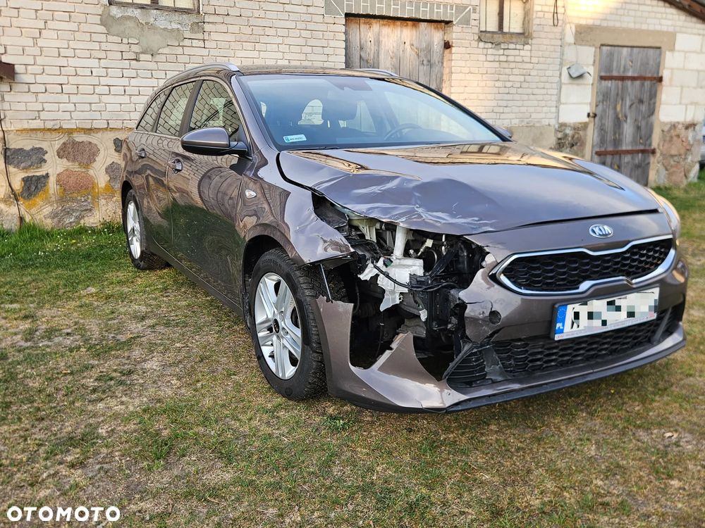 Kia Ceed 1.4 T-GDI M - 9