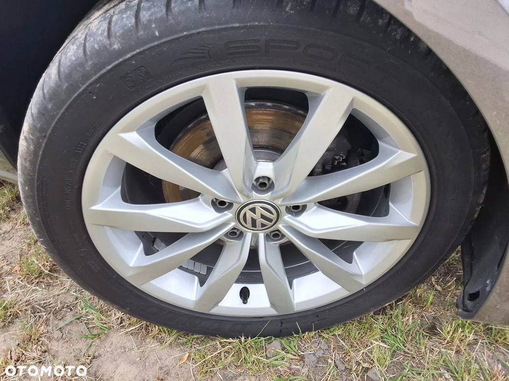 Volkswagen Golf 1.4 TSI (BlueMotion Technology) DSG Highline - 30