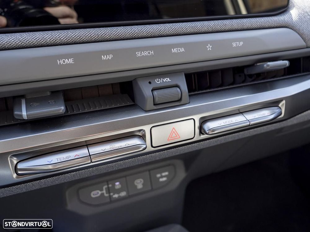 Kia EV3 81,4-kWh FWD Earth - 39