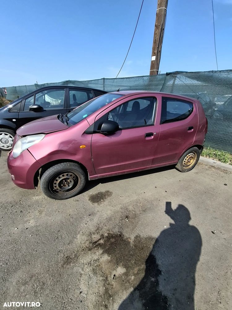 Dezmembrez Suzuki Alto - 4