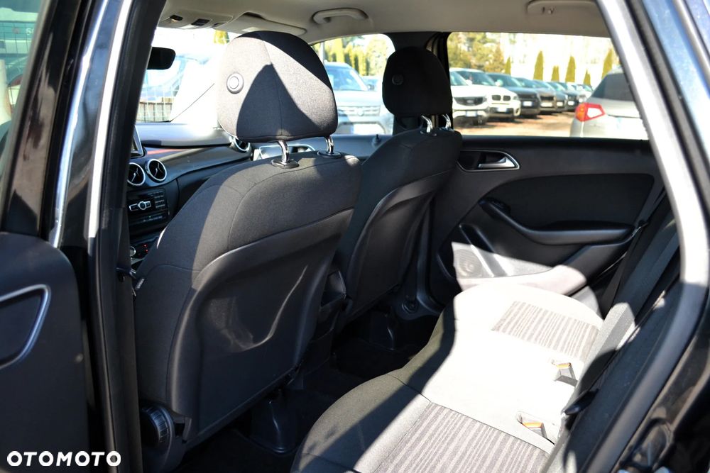 Mercedes-Benz Klasa B 180 CDI BlueEFFICIENCY Edition - 11