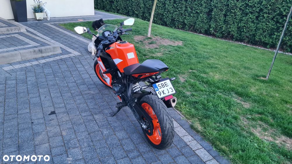 KTM RC 125 - 7