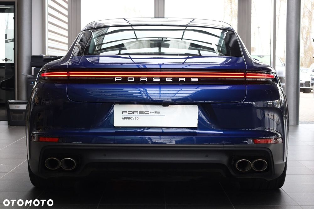 Porsche Panamera 4 - 9