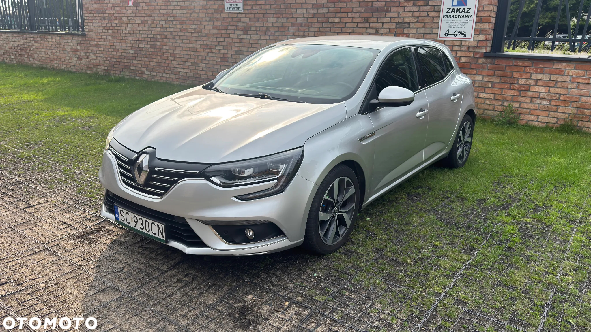 Renault Megane 1.6 dCi GT EDC - 21