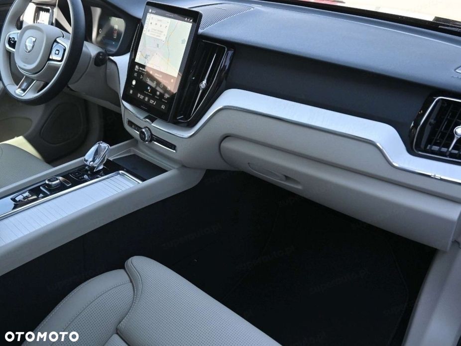 Volvo ES90 - 14