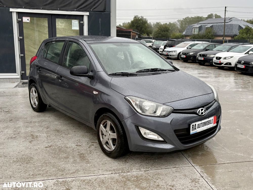 Hyundai i20 1.2 Fifa World Cup Edition - 10