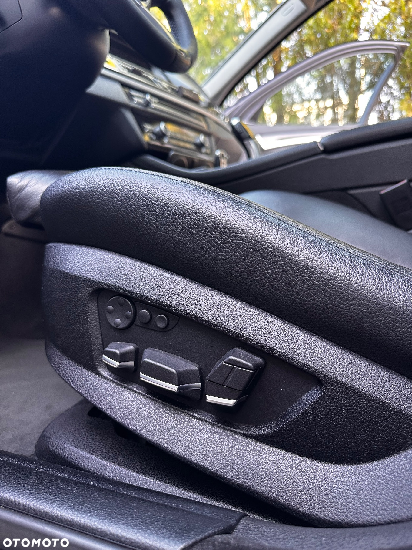 BMW Seria 5 530d xDrive - 25