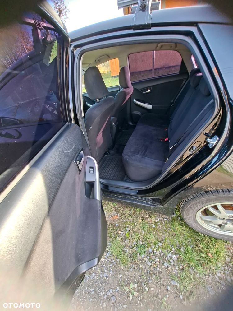 Toyota Prius 1.8 HSD Luna - 27