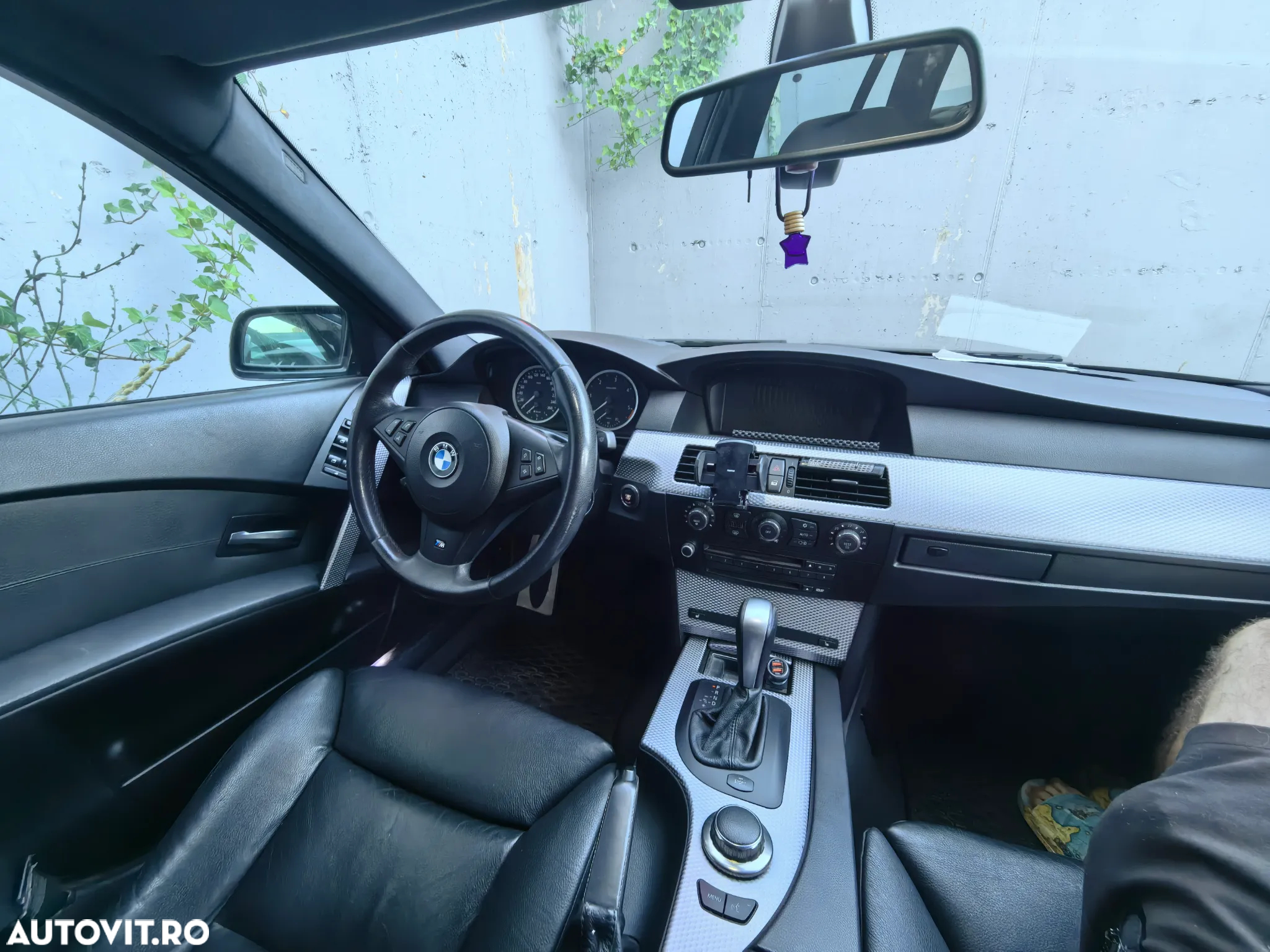 BMW Seria 5 525d Touring Aut. - 24