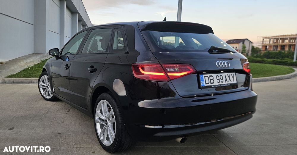 Audi A3 1.6 TDI clean Ambiente - 4