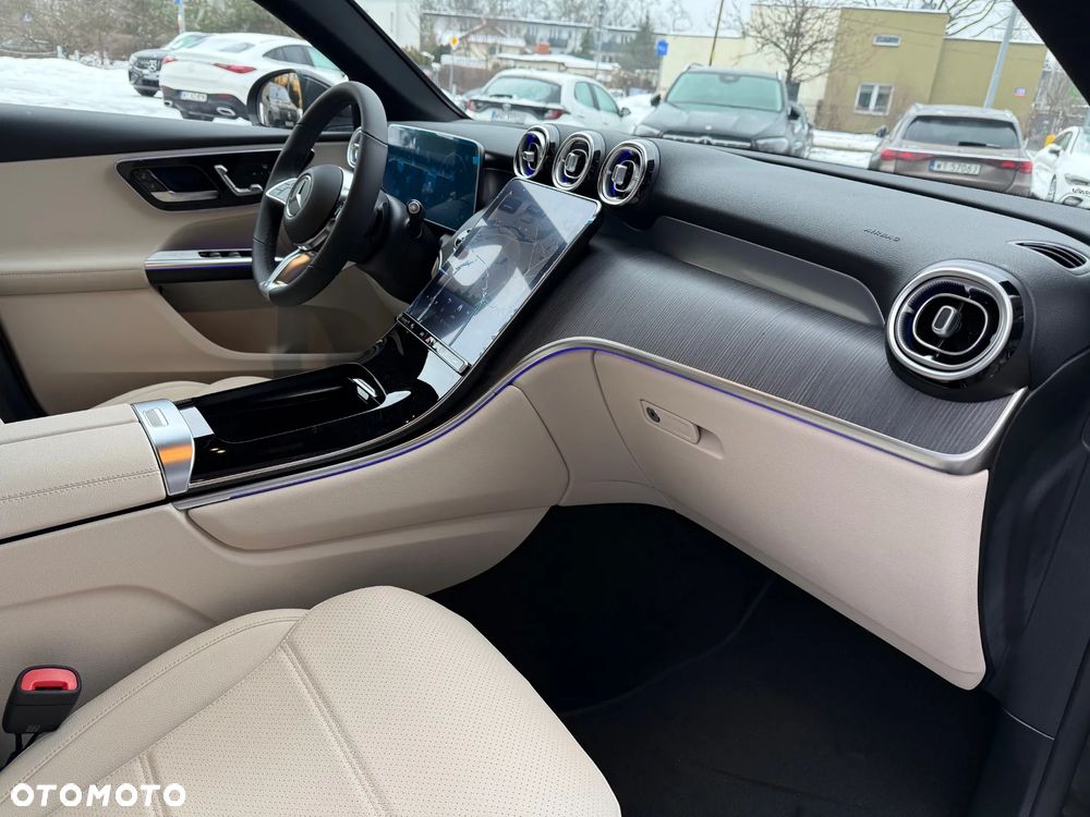Mercedes-Benz GLC 200 d 4Matic 9G-TRONIC Avantgarde Advanced - 16