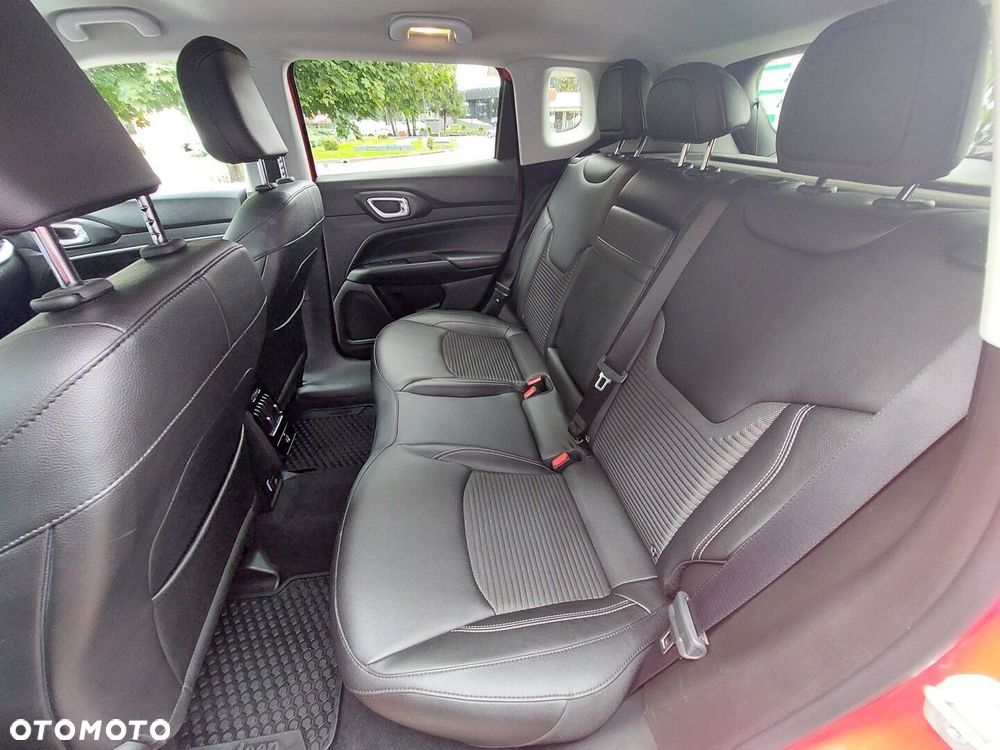 Jeep Compass 1.3 T4 PHEV 4xe Limited S&S - 11
