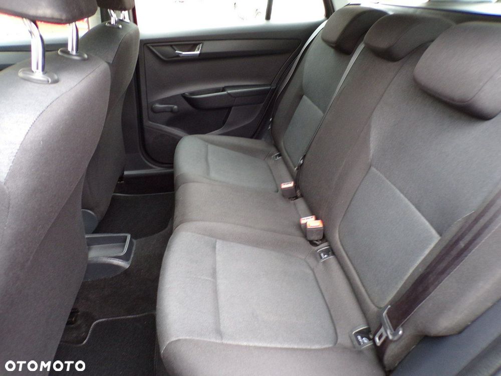 Skoda Fabia 1.0 TSI Tour - 25