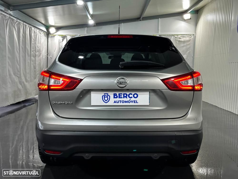 Nissan Qashqai 1.5 dCi N-Connecta Led - 5