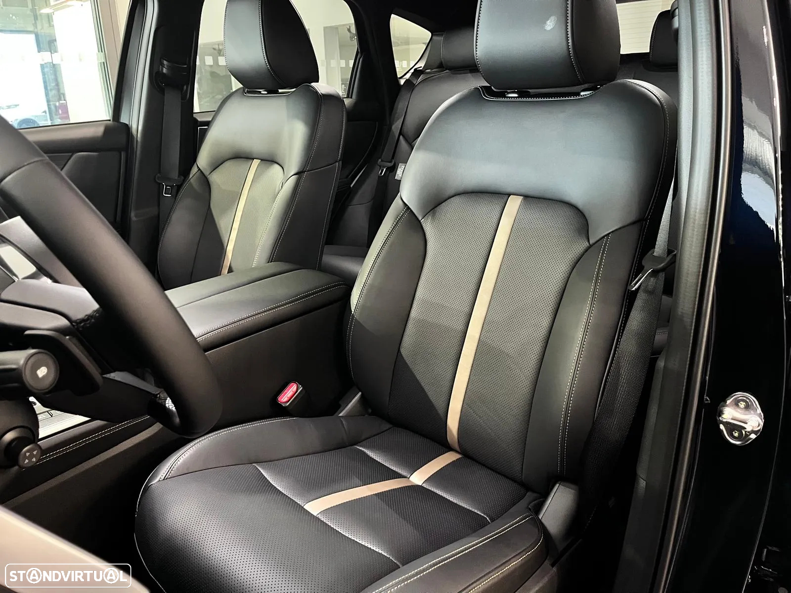 Mazda CX-60 2.5 e-Skyactiv PHEV Homura Plus - 9