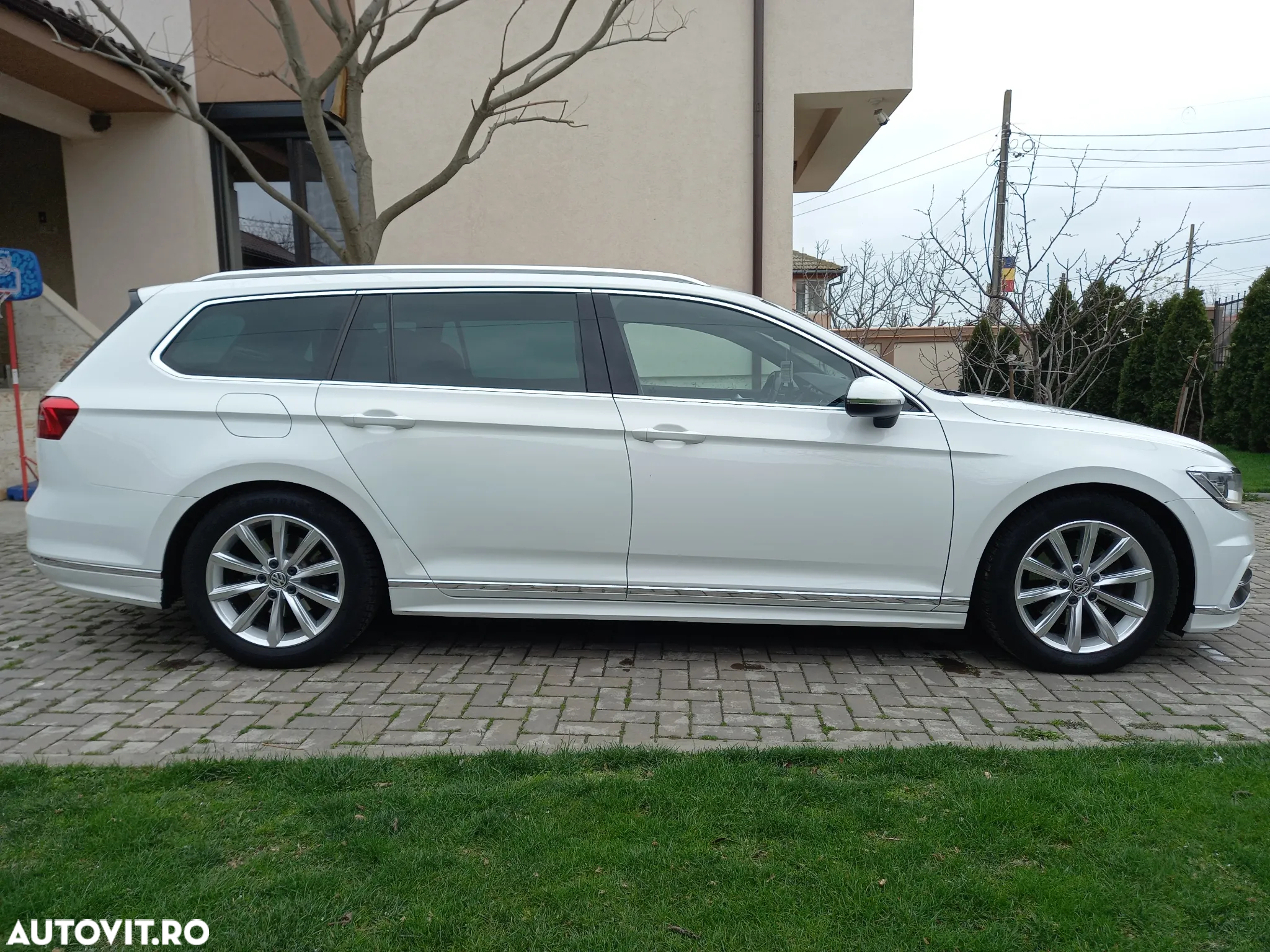 Volkswagen Passat - 6
