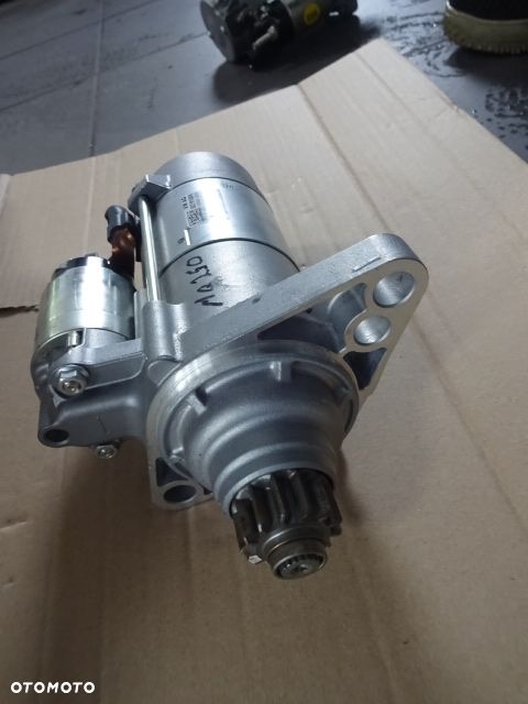 Rozrusznik VW Golf VII 1.6 02Z 911 024B - 1