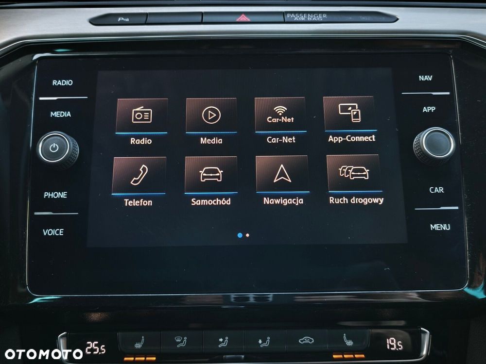 Volkswagen Passat Variant - 27