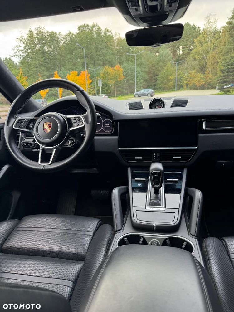 Porsche Cayenne Coupe - 26