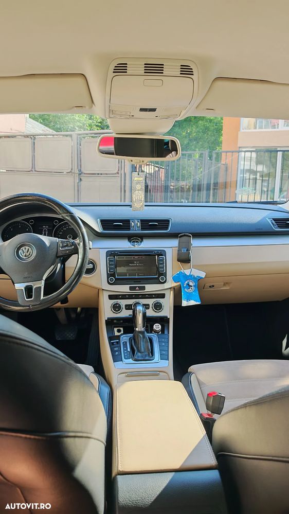 Volkswagen Passat CC 2.0 TDI BMT DSG - 13
