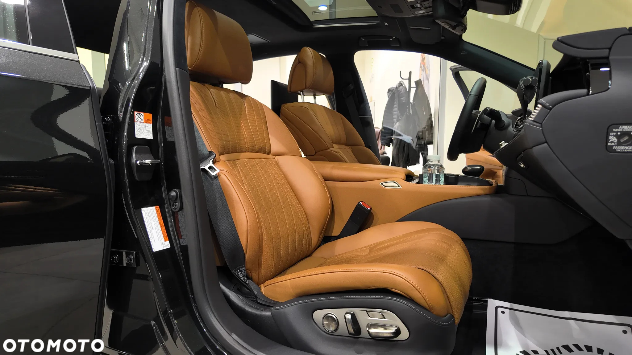 Lexus LS - 34
