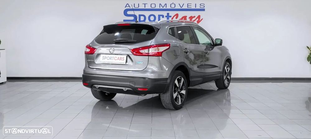 Nissan Qashqai - 2