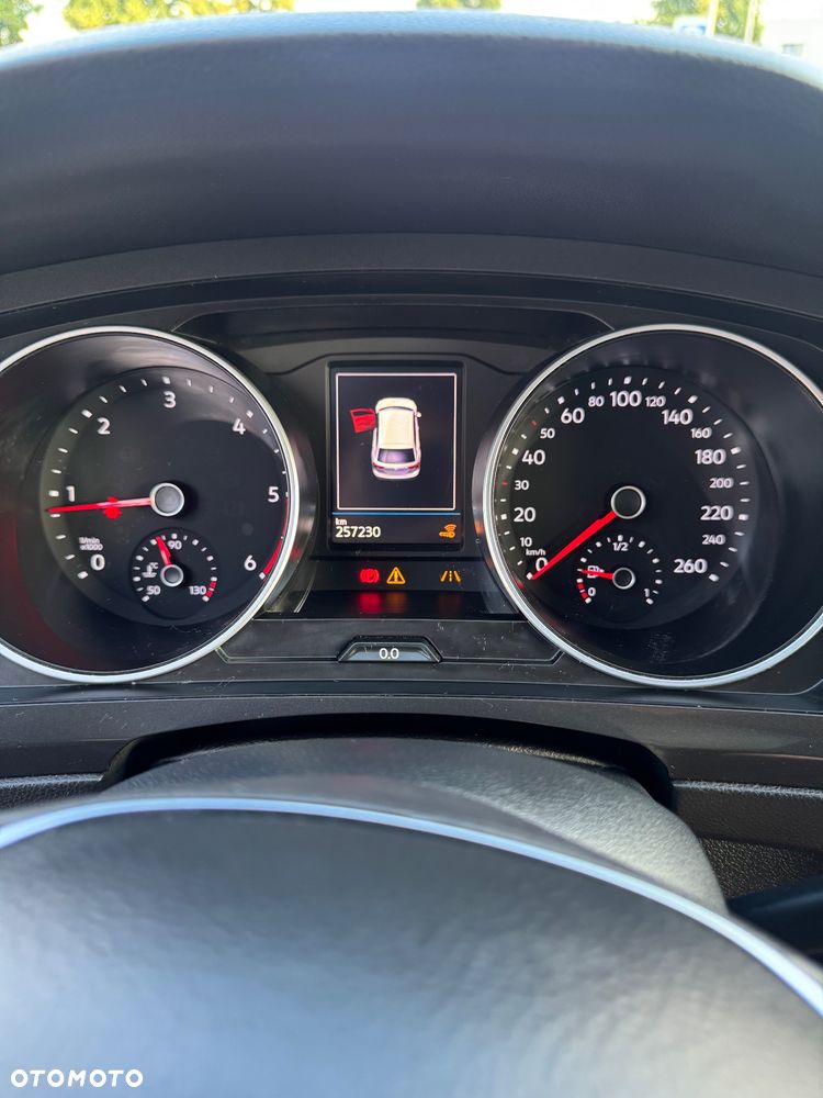 Volkswagen Tiguan 2.0 TDI BMT SCR Comfortline - 13