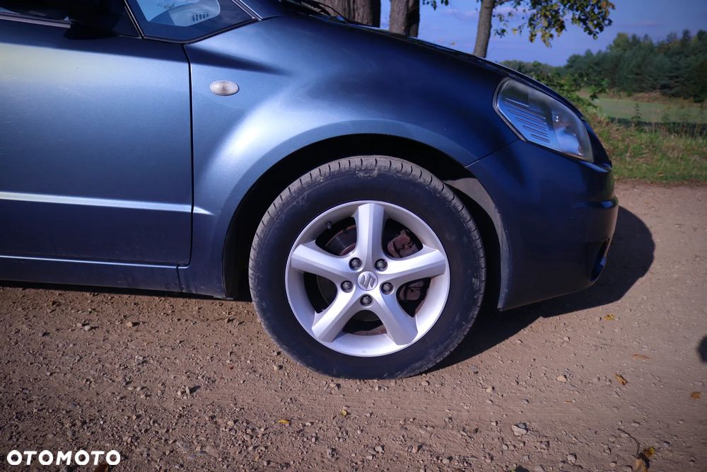 Suzuki SX4 1.6 GLX / Comfort - 12