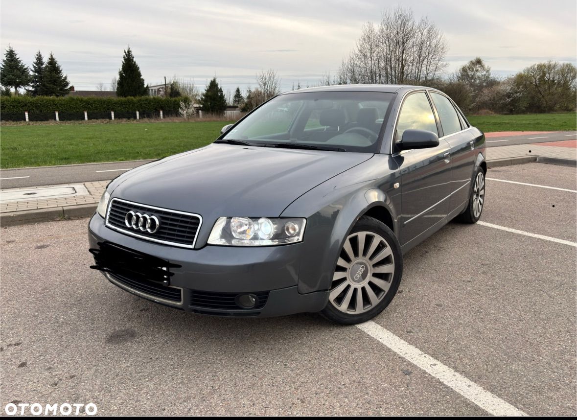 Audi A4 2.0 - 1