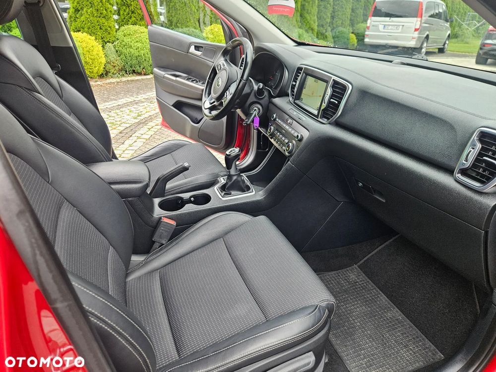 Kia Sportage 1.7 CRDI 2WD Dream-Team Edition - 13